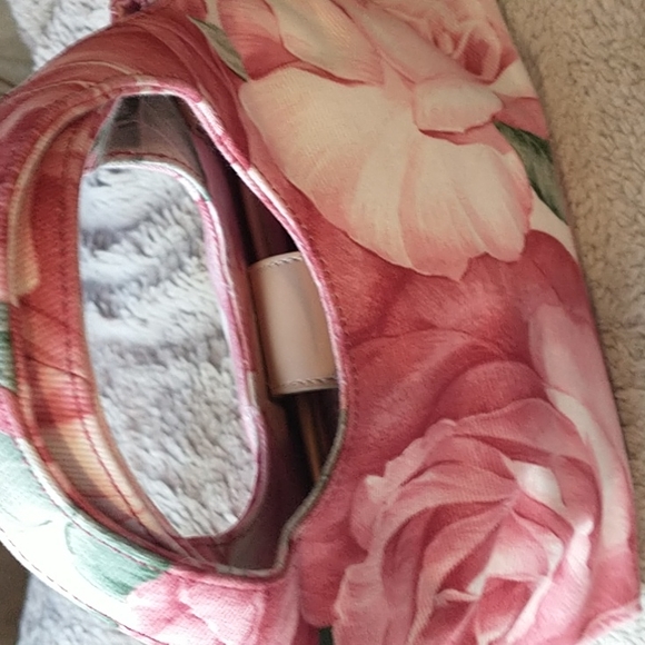 Fossil Beautiful mini Rose Handbag - Picture 8 of 12